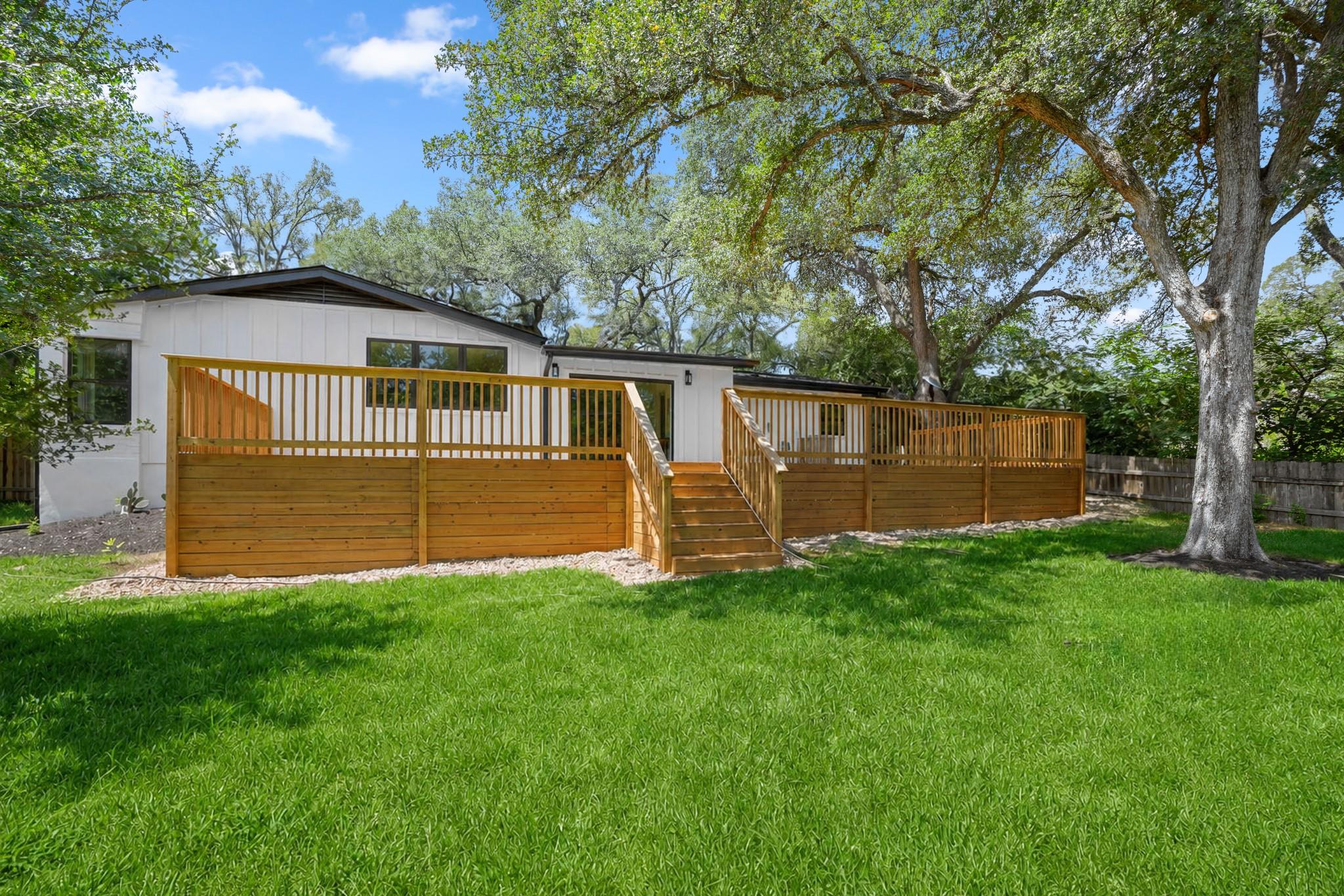 2204 Fair Oaks Dr Property Photo 30