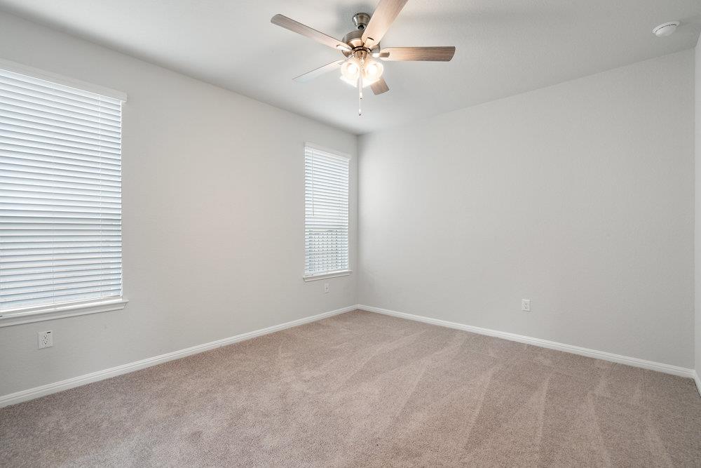 1504 Corsac Way Property Photo 7