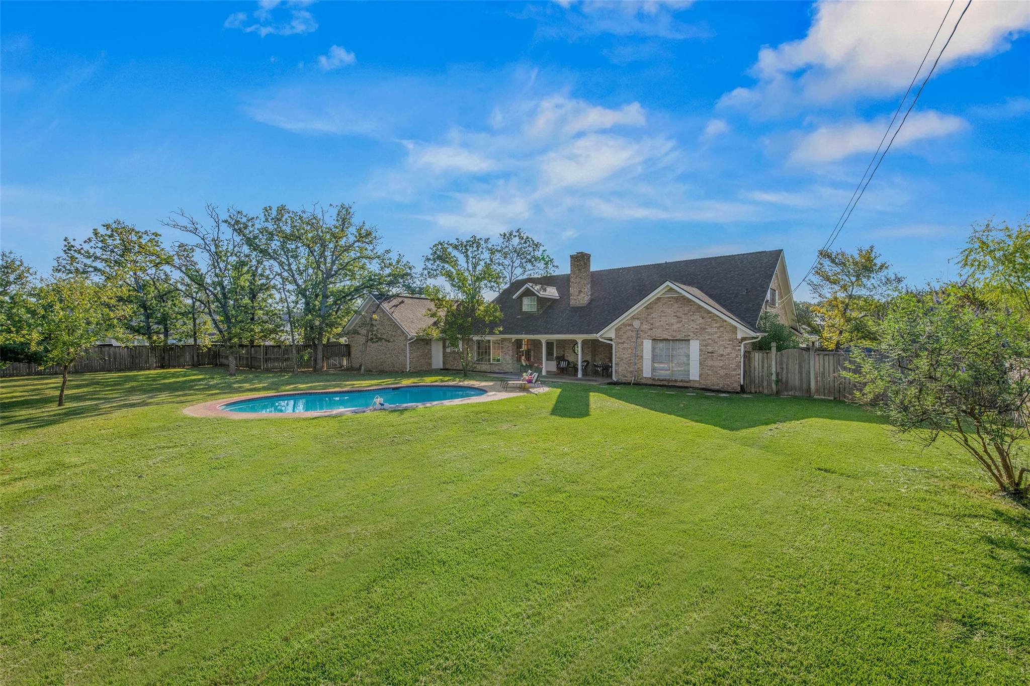 1403 Post Oak Cir Property Photo 40