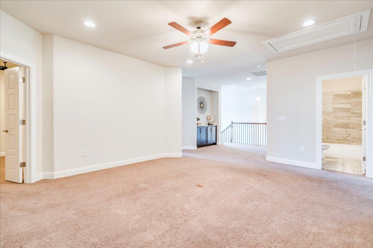 709 Kingston Pl Property Photo 23