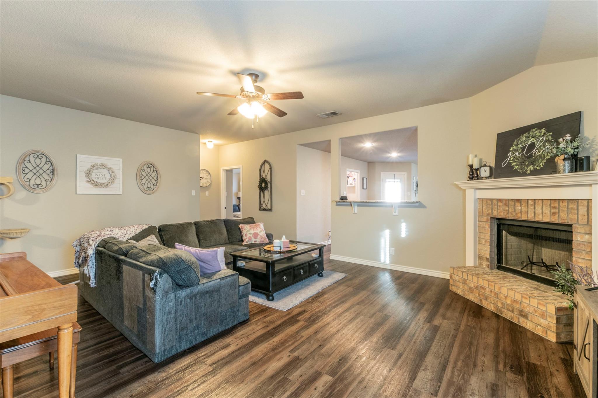 6806 Ambrose Cir Property Photo 5