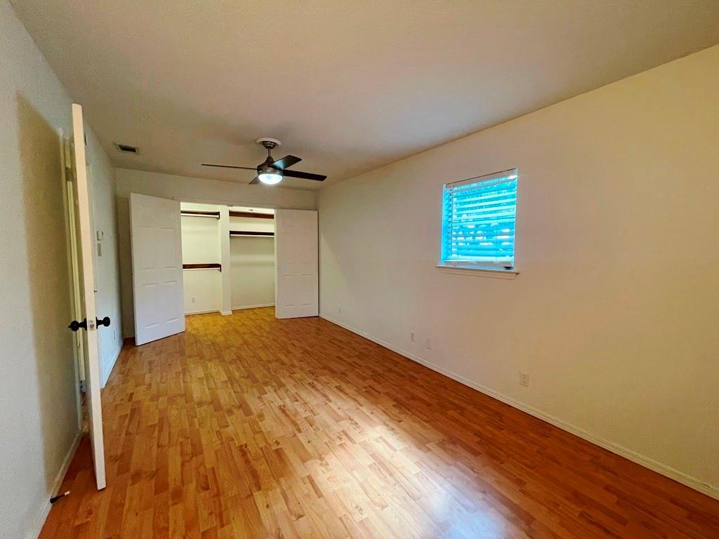 300 El Paso St Property Photo 13