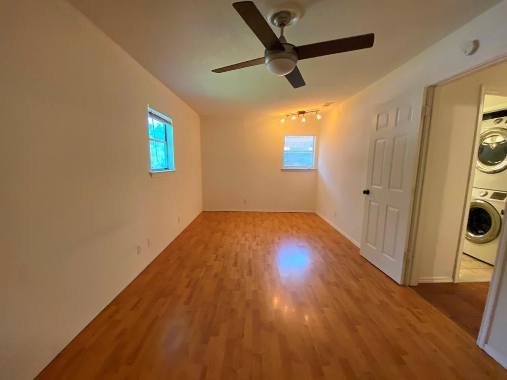 300 El Paso St Property Photo 16
