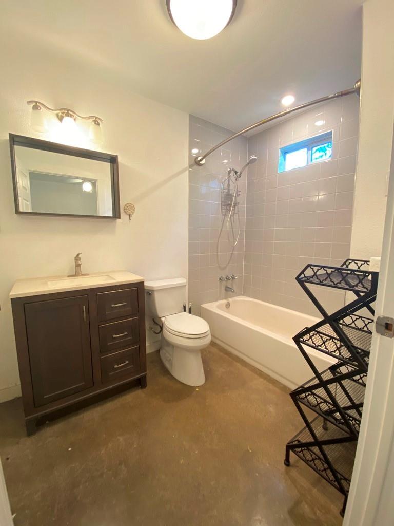 300 El Paso St Property Photo 30
