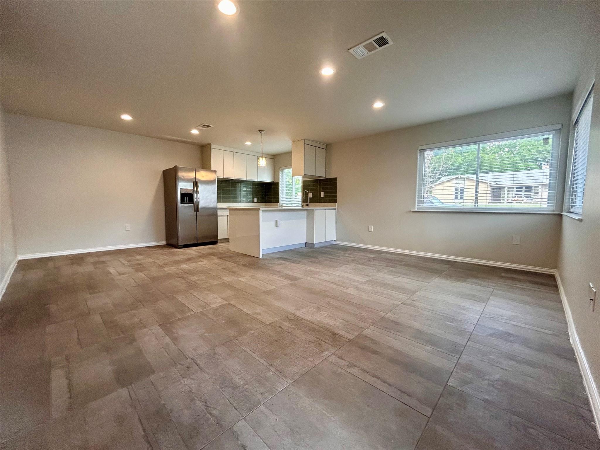 8907 Tronewood Dr D Property Photo