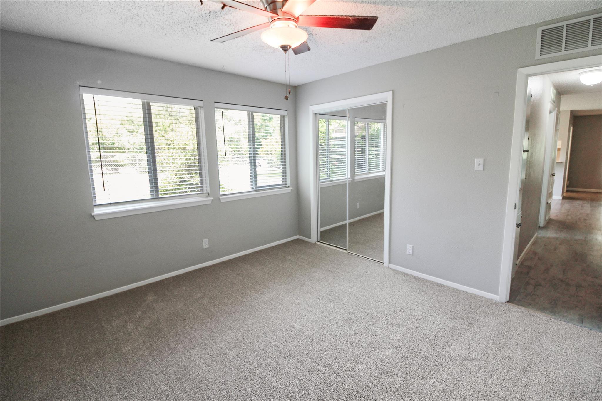11705 Cherokee St #a Property Photo 9