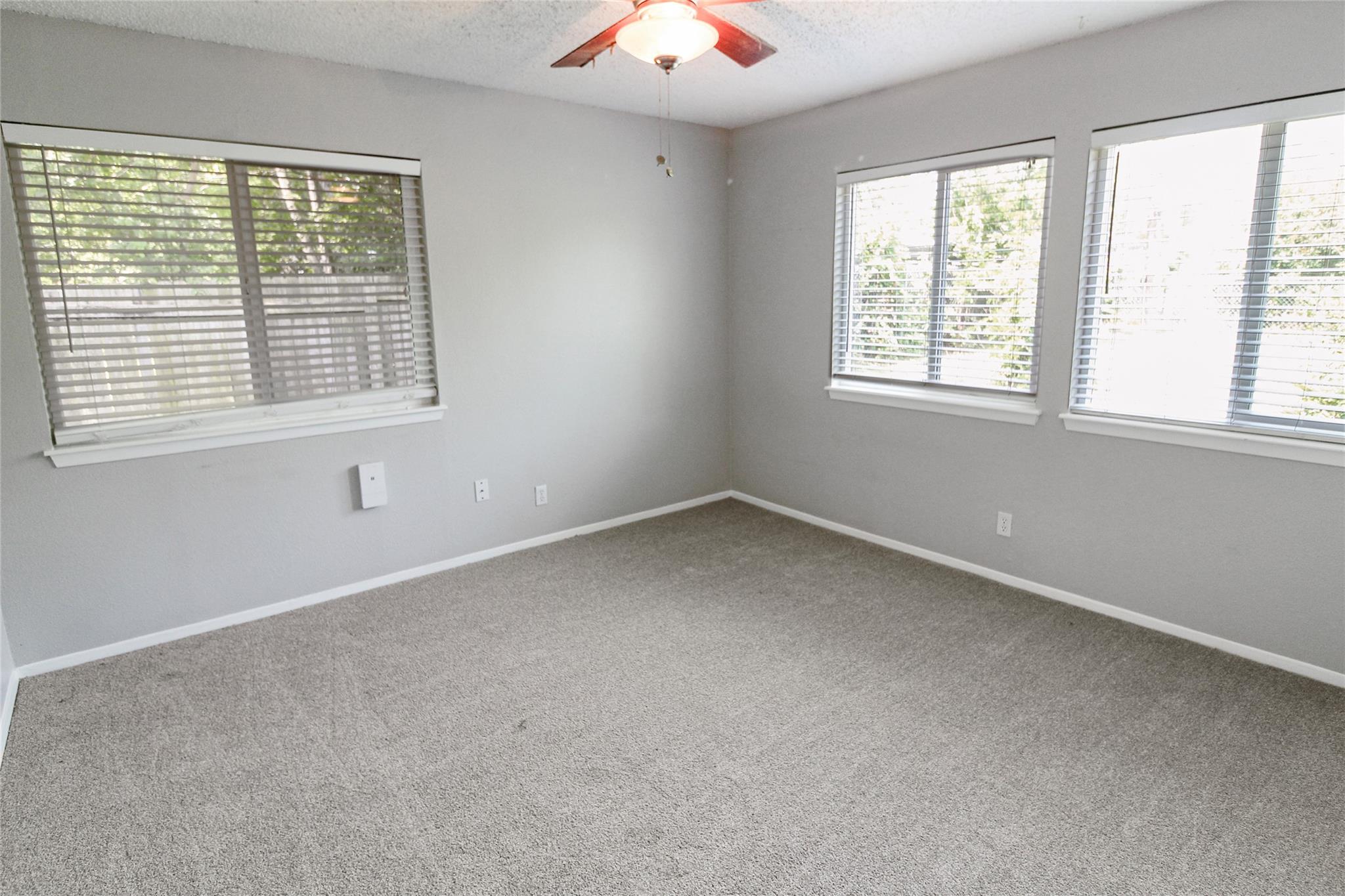 11705 Cherokee St #a Property Photo 10