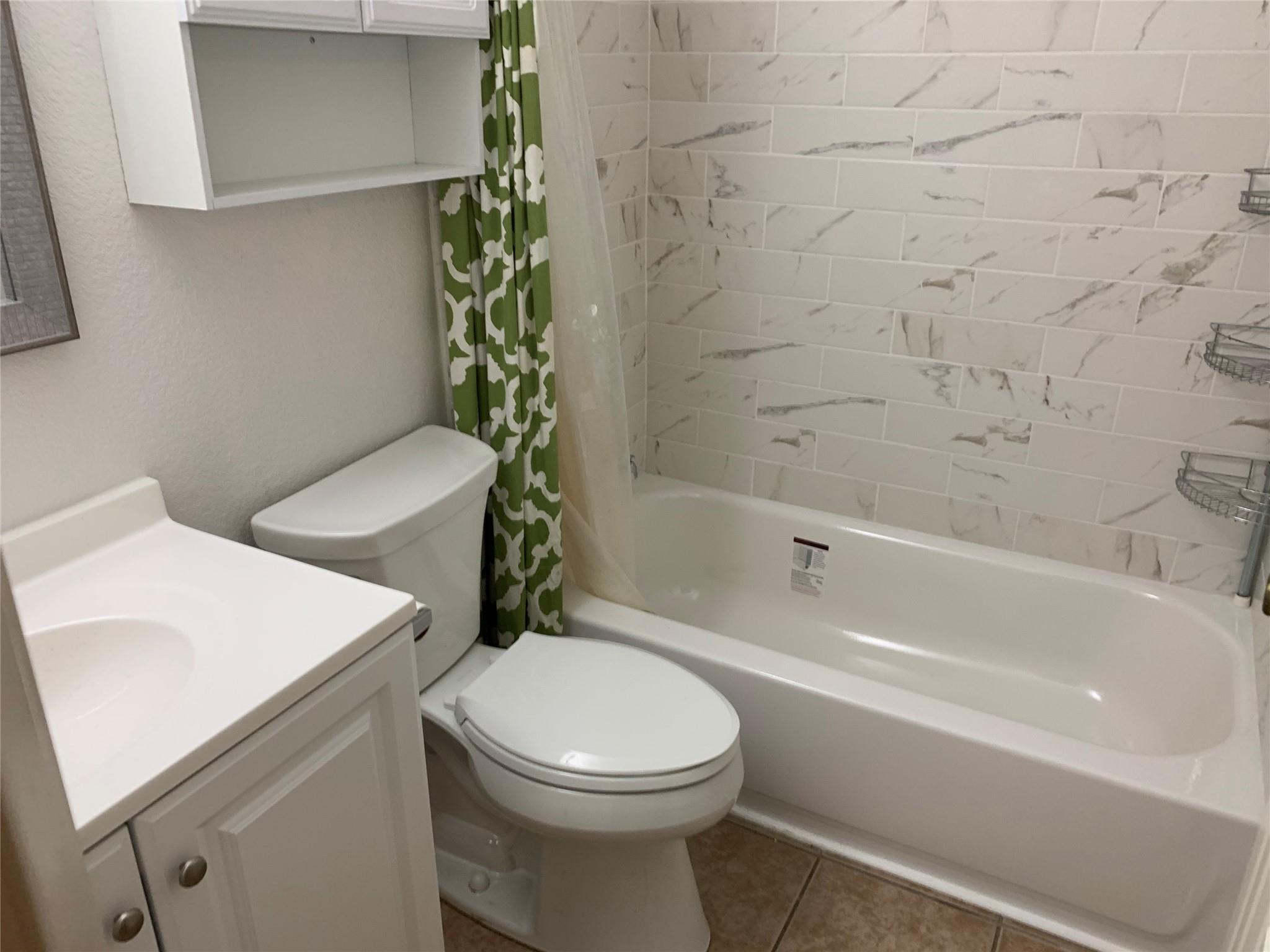 17130 Copperhead Dr Property Photo 8