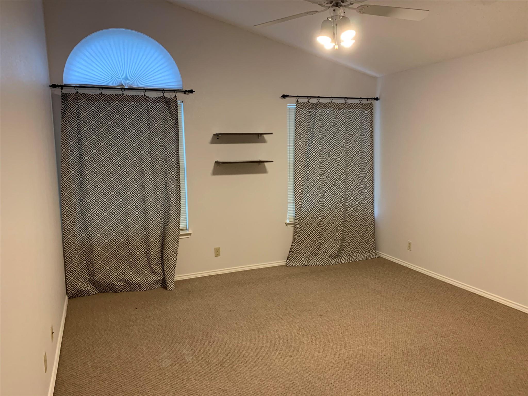 17130 Copperhead Dr Property Photo 10