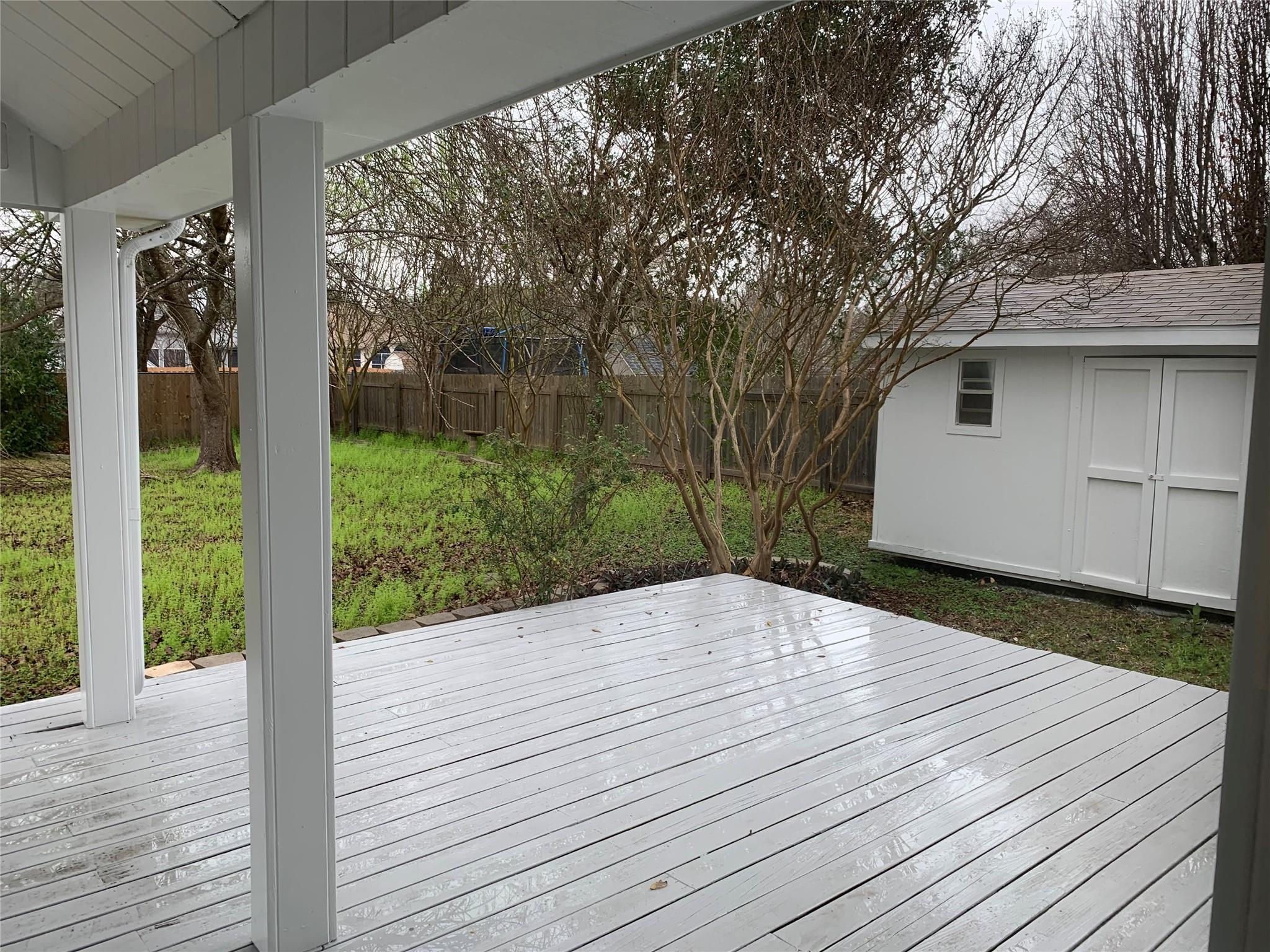 17130 Copperhead Dr Property Photo 13