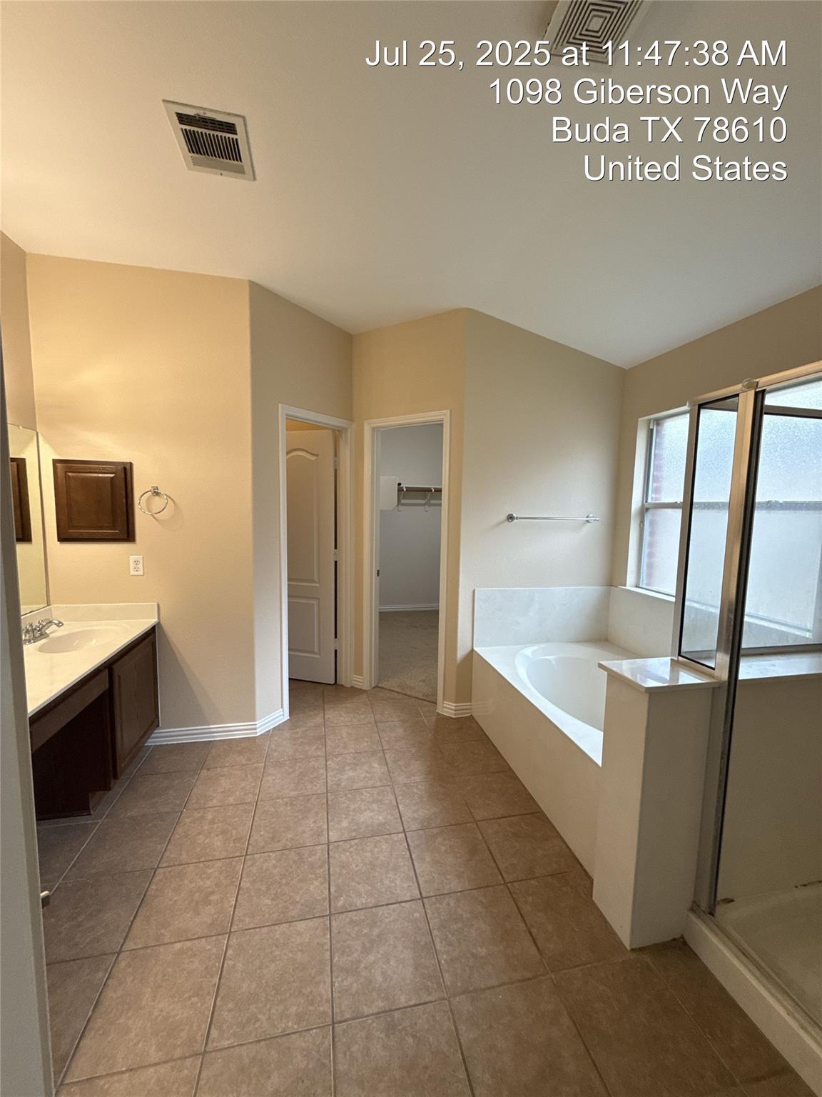 1098 Giberson Way Property Photo 9