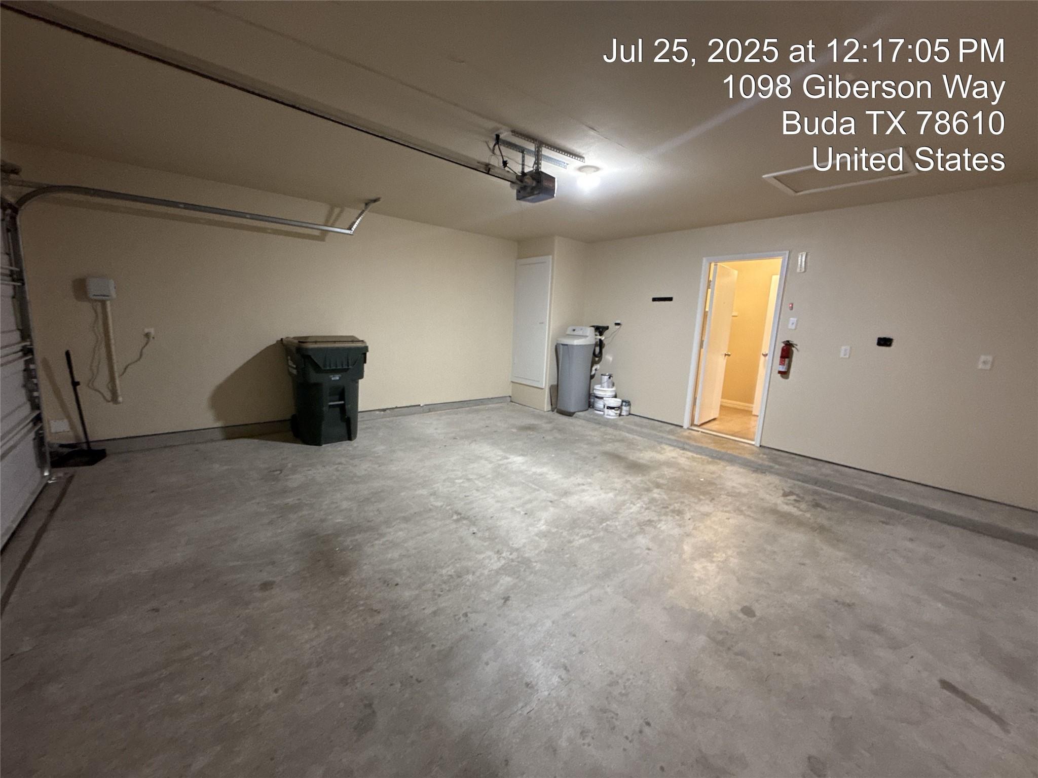 1098 Giberson Way Property Photo 16