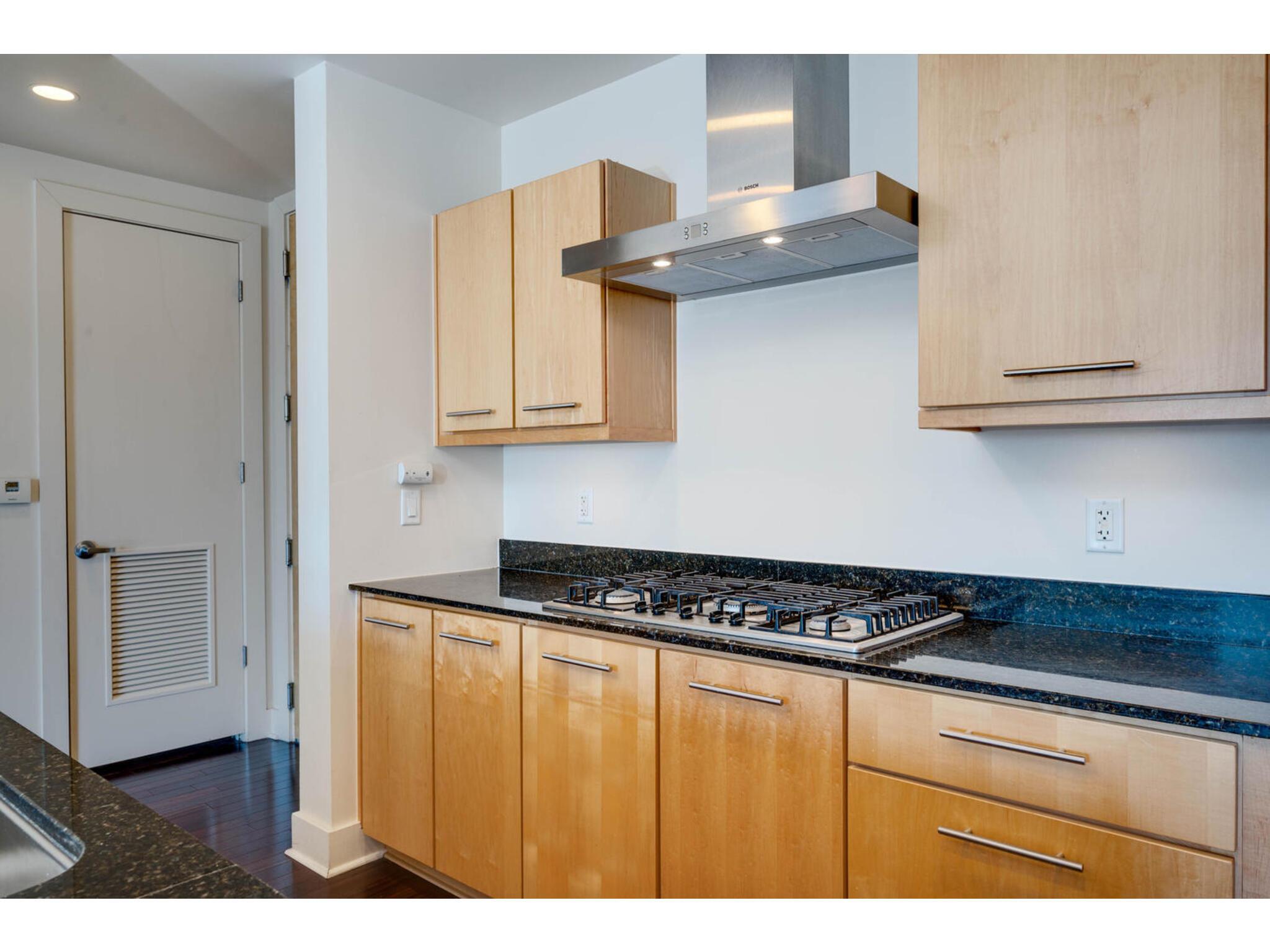 210 Lee Barton Dr #411 Property Photo 6