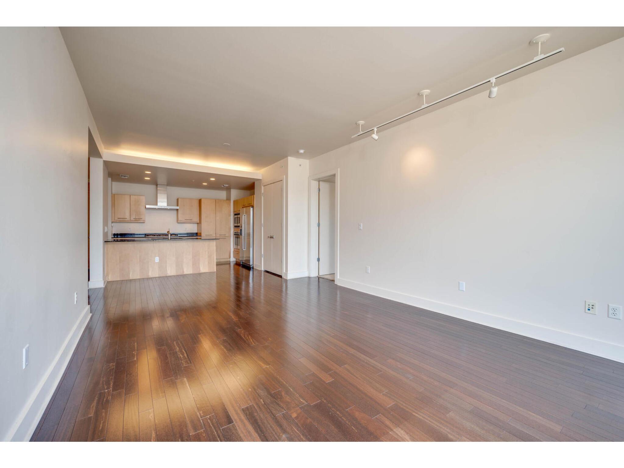 210 Lee Barton Dr #411 Property Photo 13