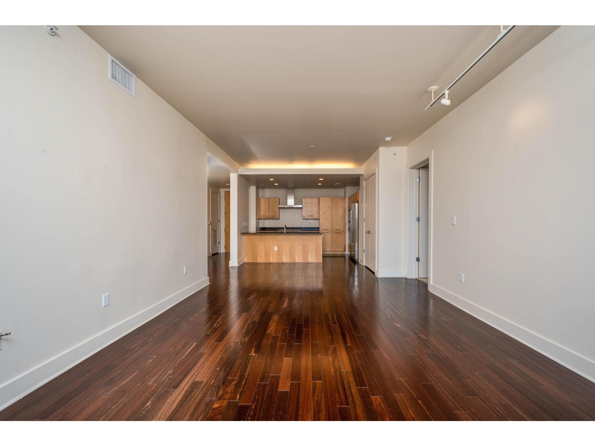 210 Lee Barton Dr #411 Property Photo 15