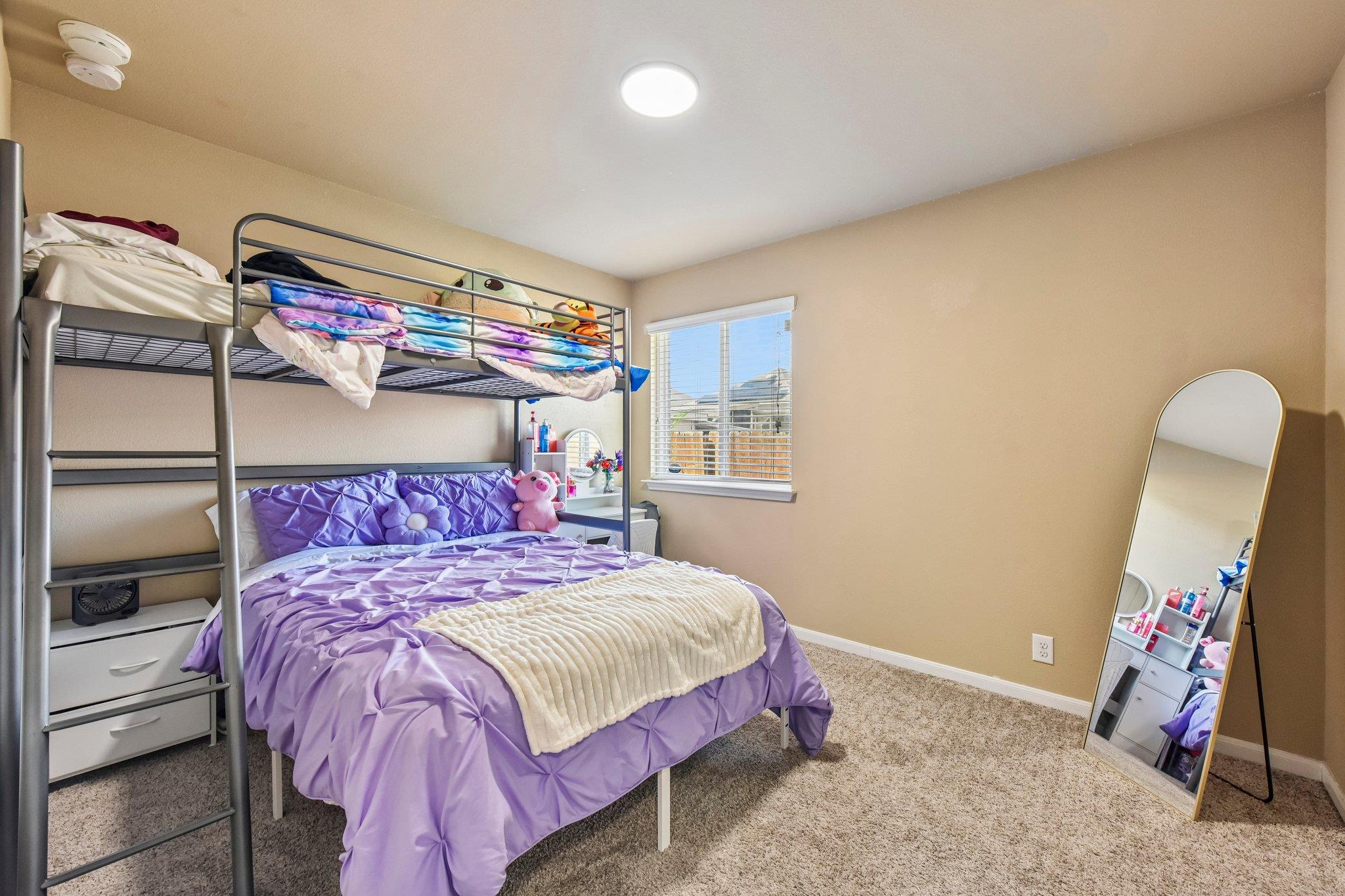 300 Hendelson Ln Property Photo 26