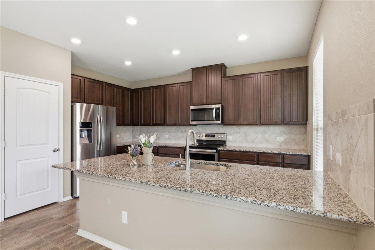 1006 Toltec Trl Property Photo 27