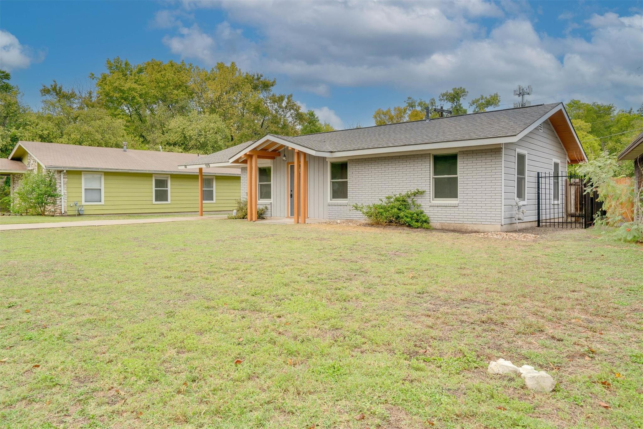 600 Bramble Dr Property Photo 1