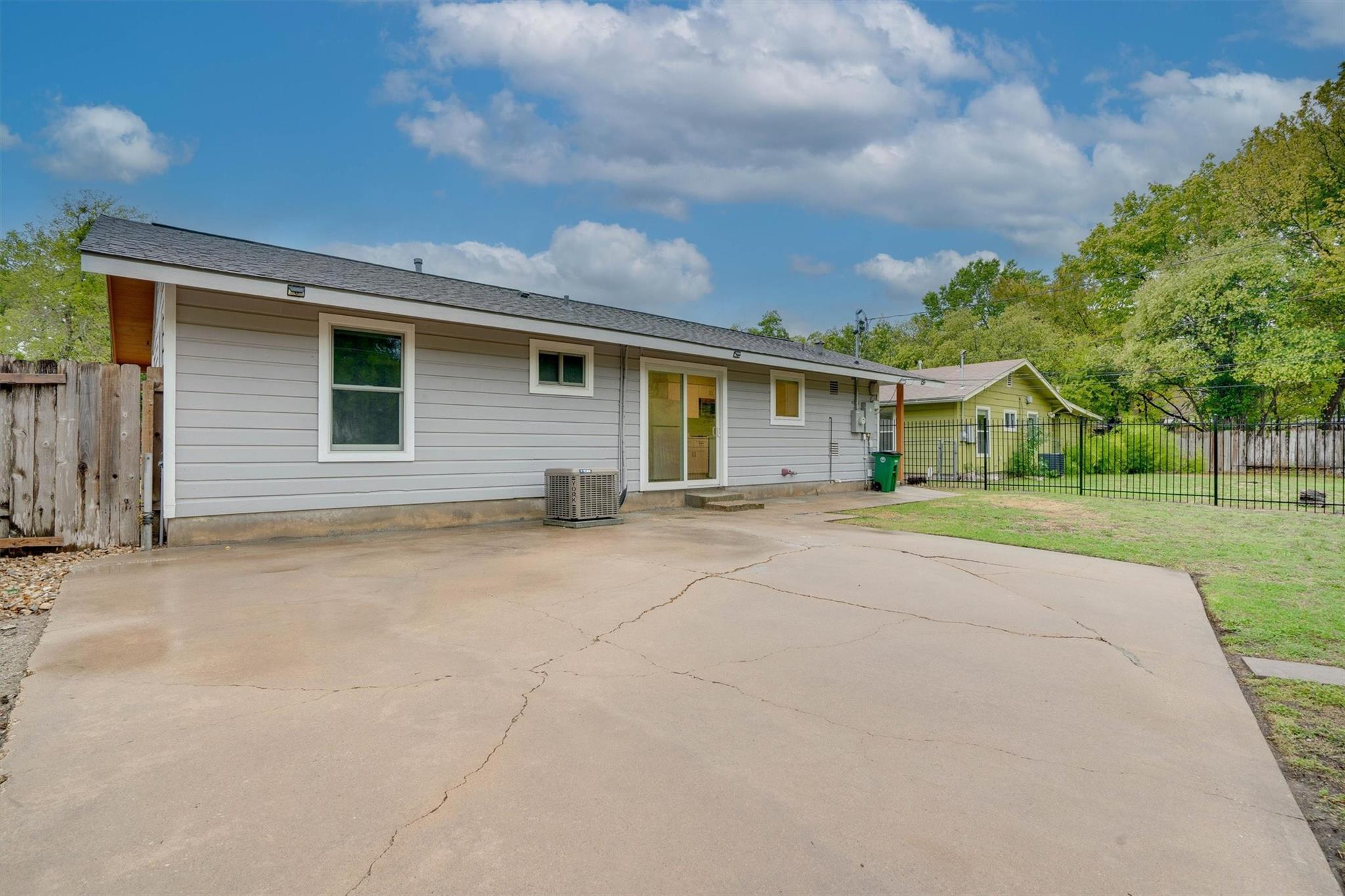 600 Bramble Dr Property Photo 20