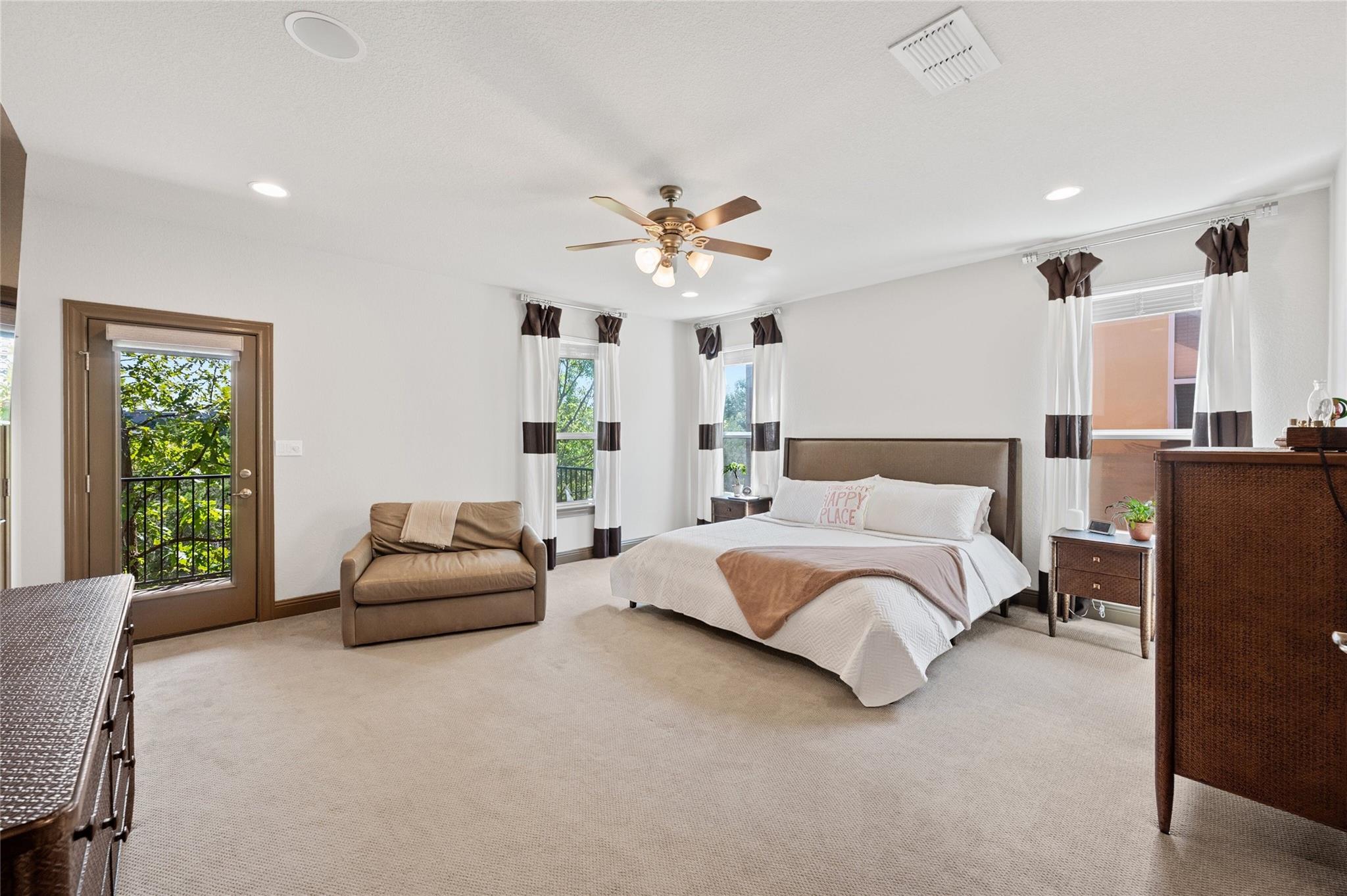 12332 Terraza Cir Property Photo 16