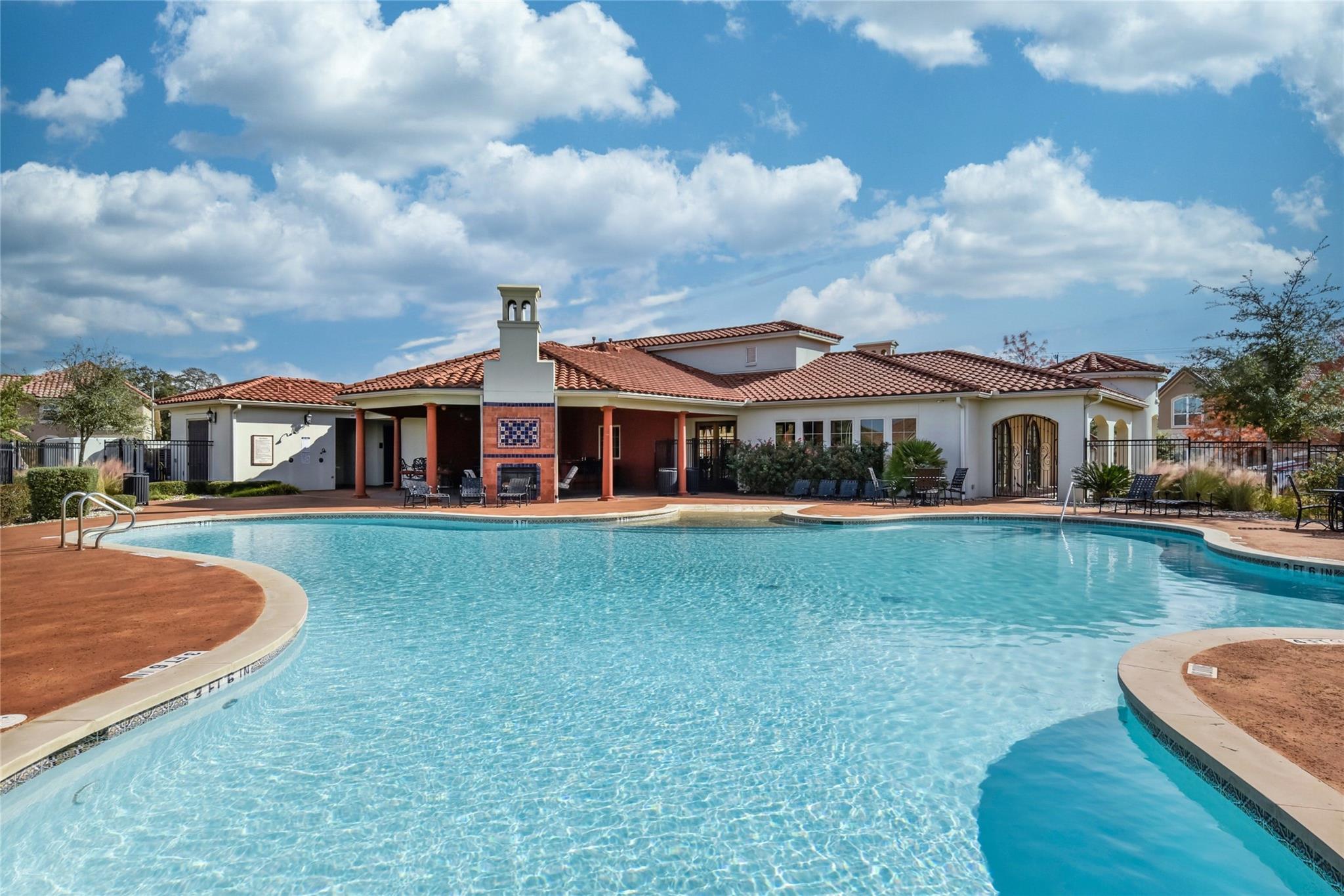 12332 Terraza Cir Property Photo 38