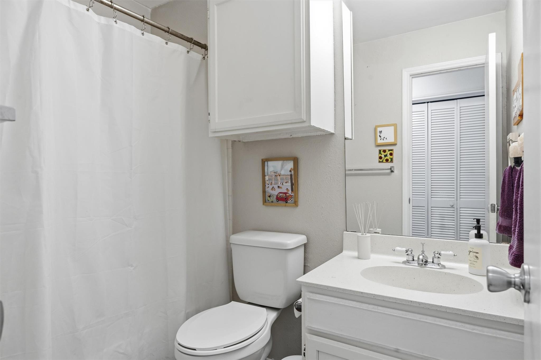 2215 Post Rd #1018 Property Photo 19
