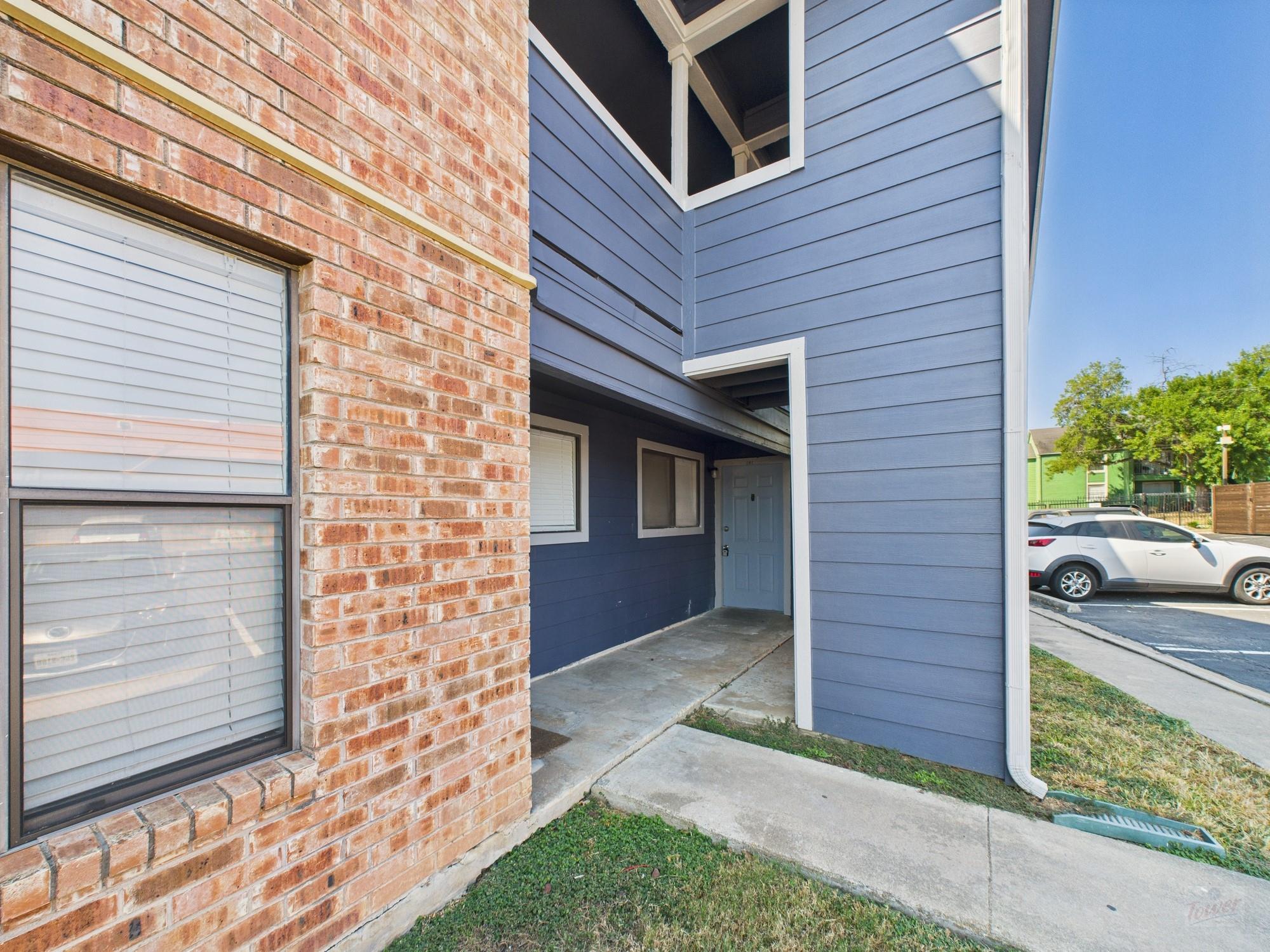 2500 Burleson Rd #201 Property Photo 1