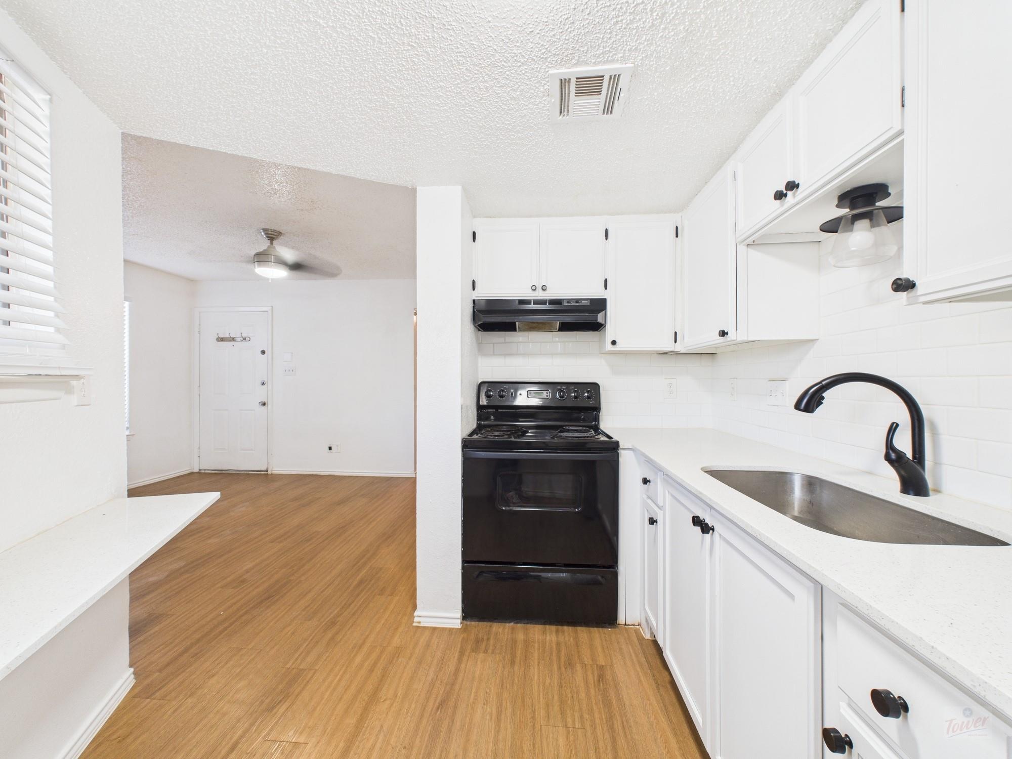 2500 Burleson Rd #201 Property Photo 8