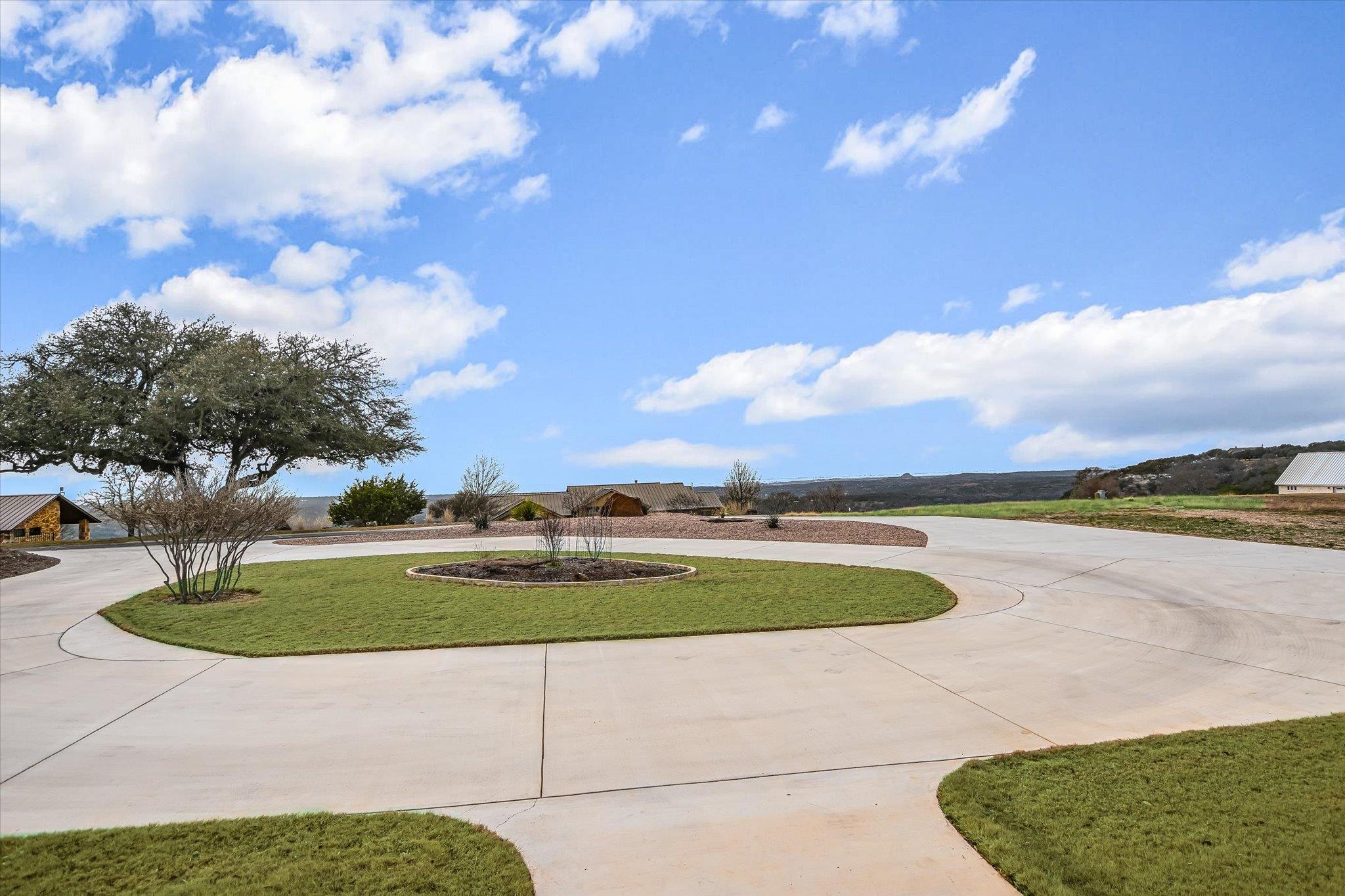 401 Eagle Ridge None Property Photo 3