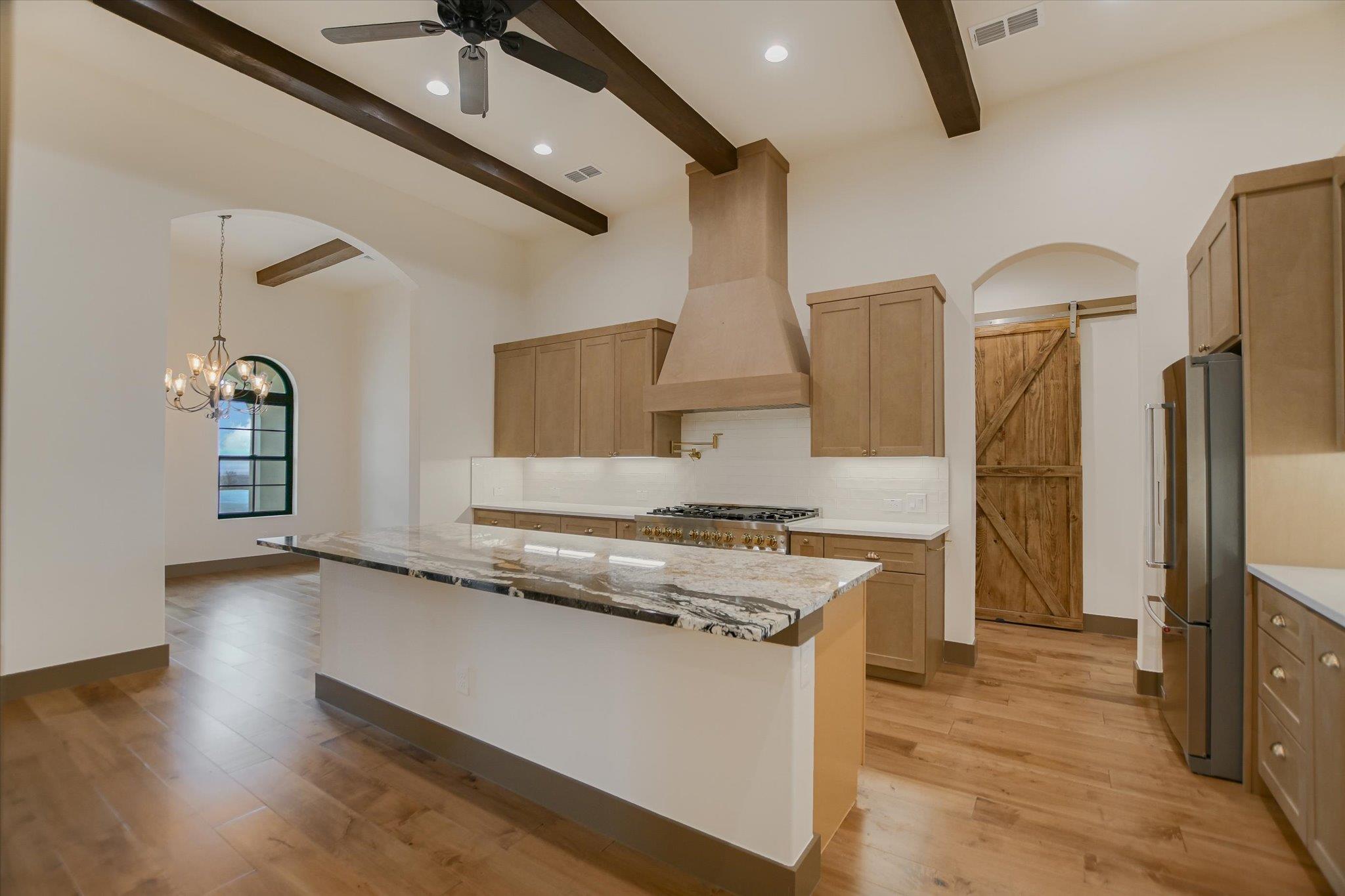 401 Eagle Ridge None Property Photo 8