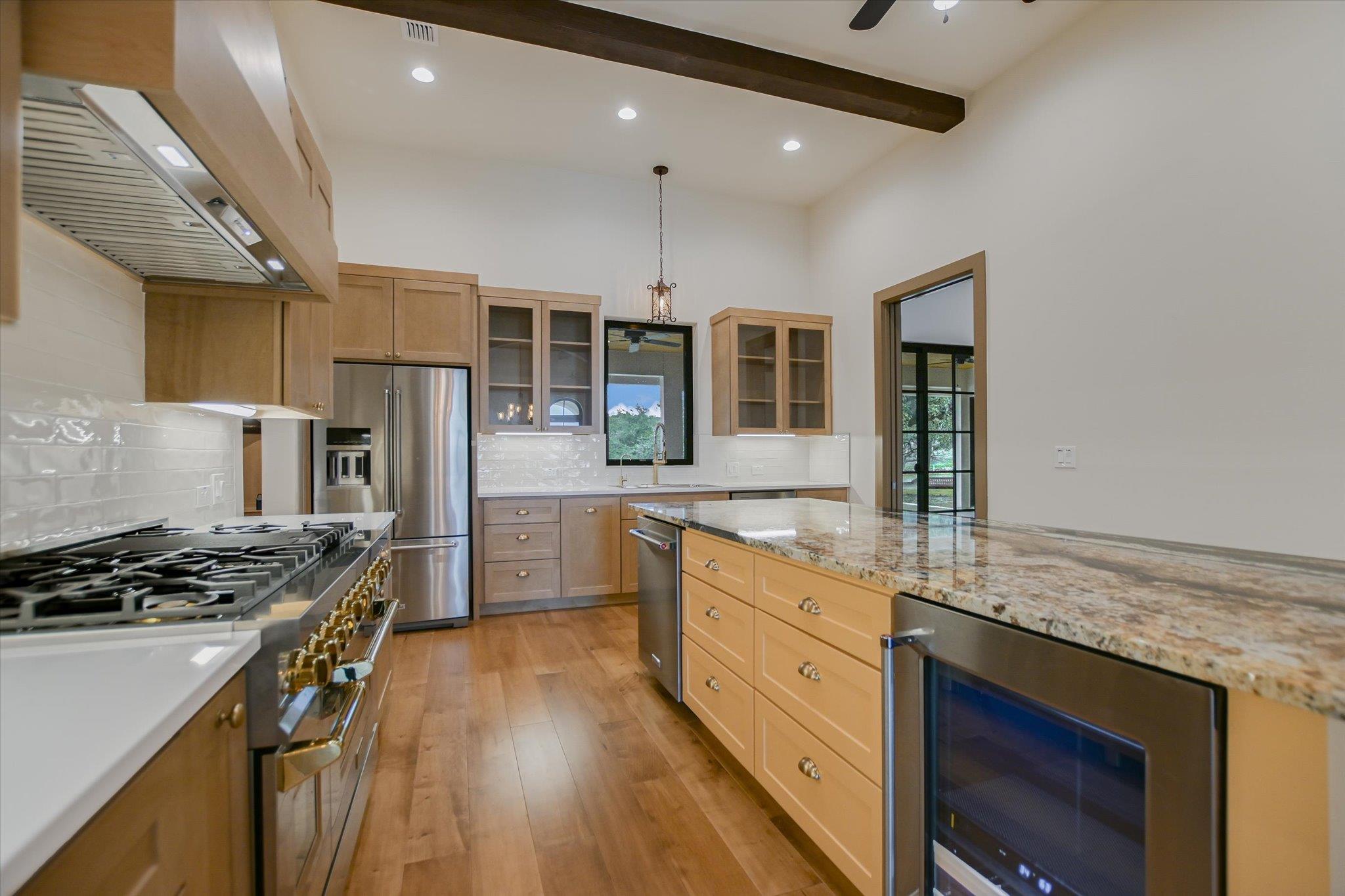 401 Eagle Ridge None Property Photo 9