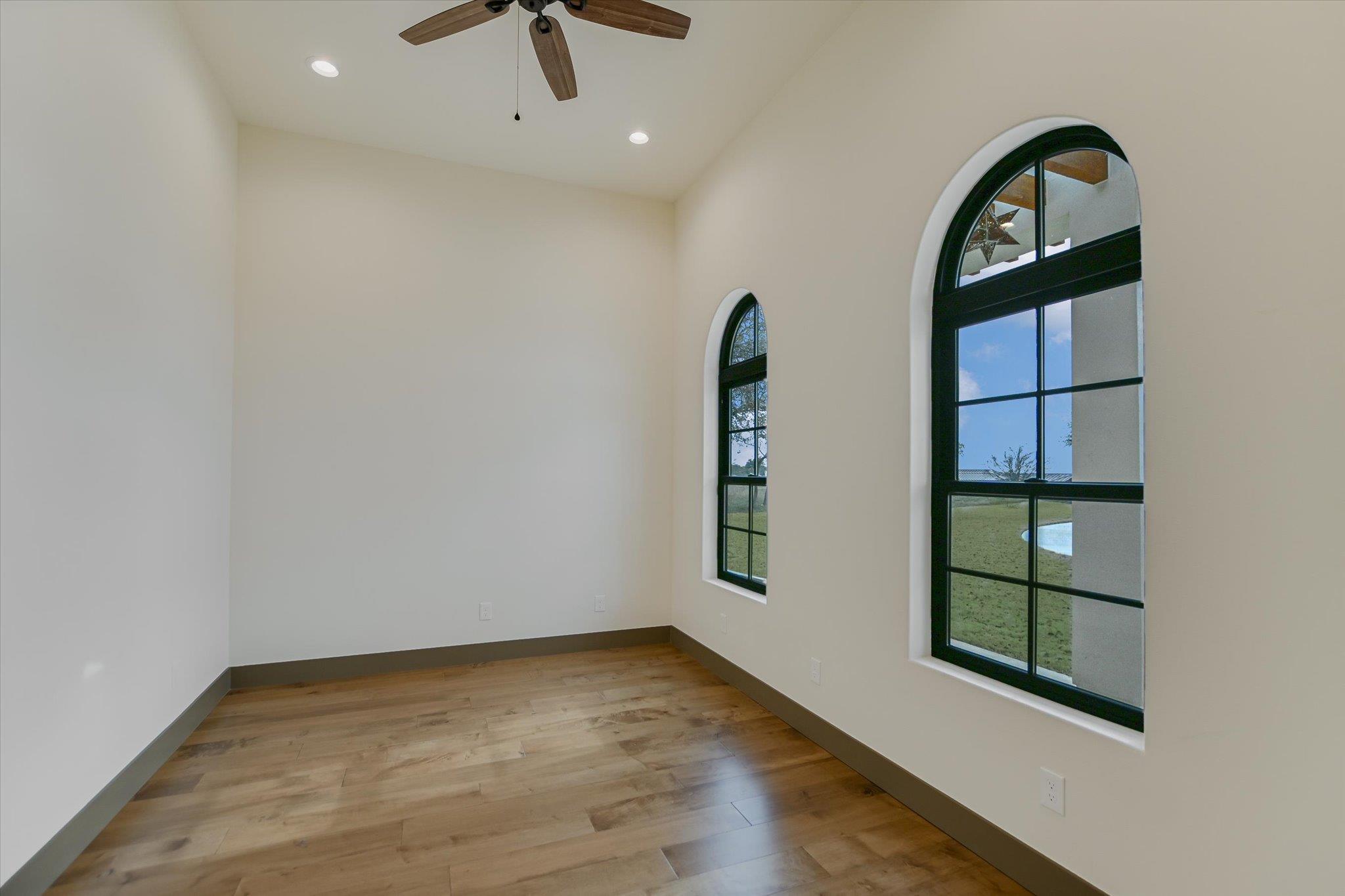 401 Eagle Ridge None Property Photo 26