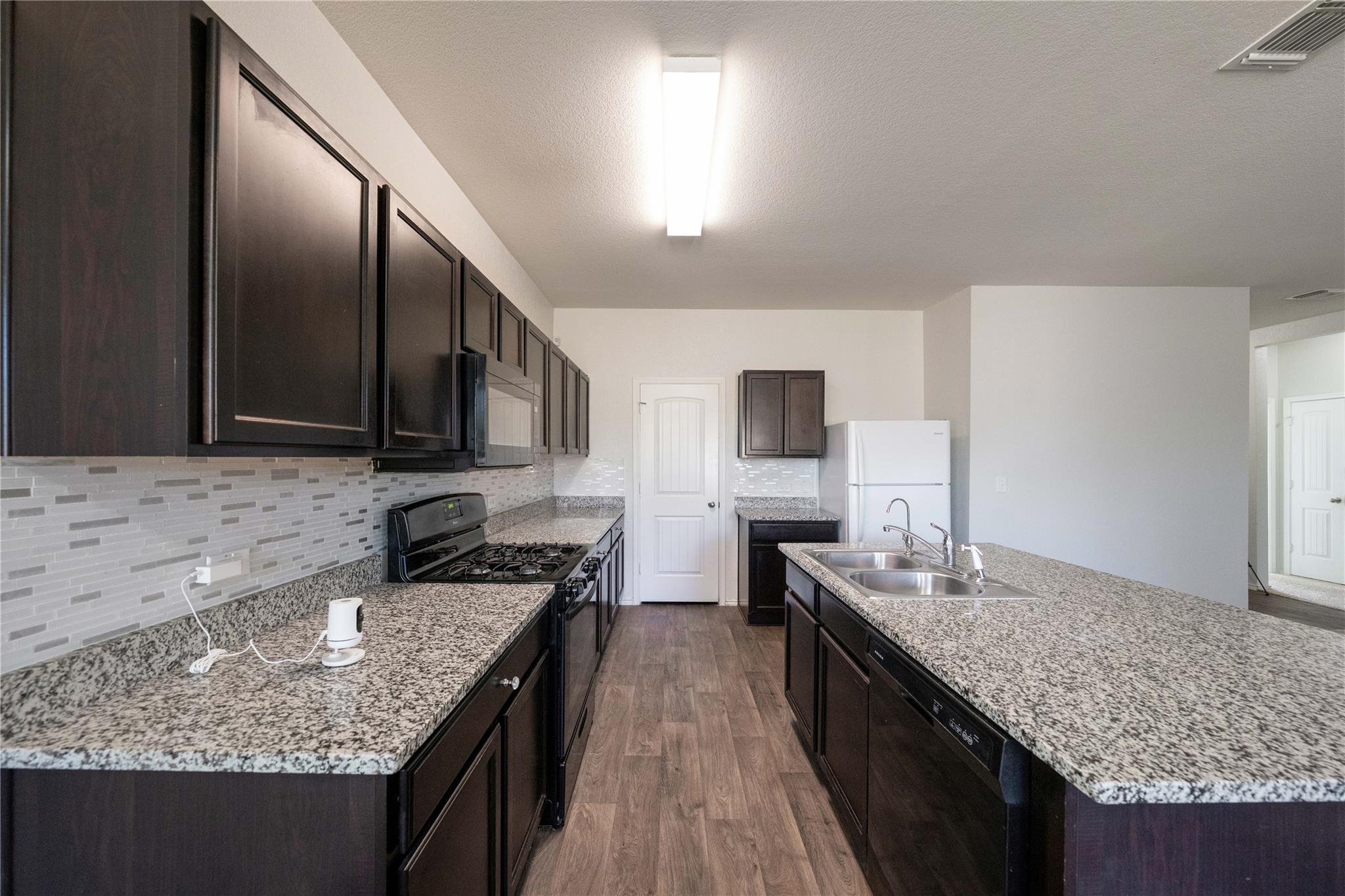 15106 Kent Justin Dr Property Photo 12