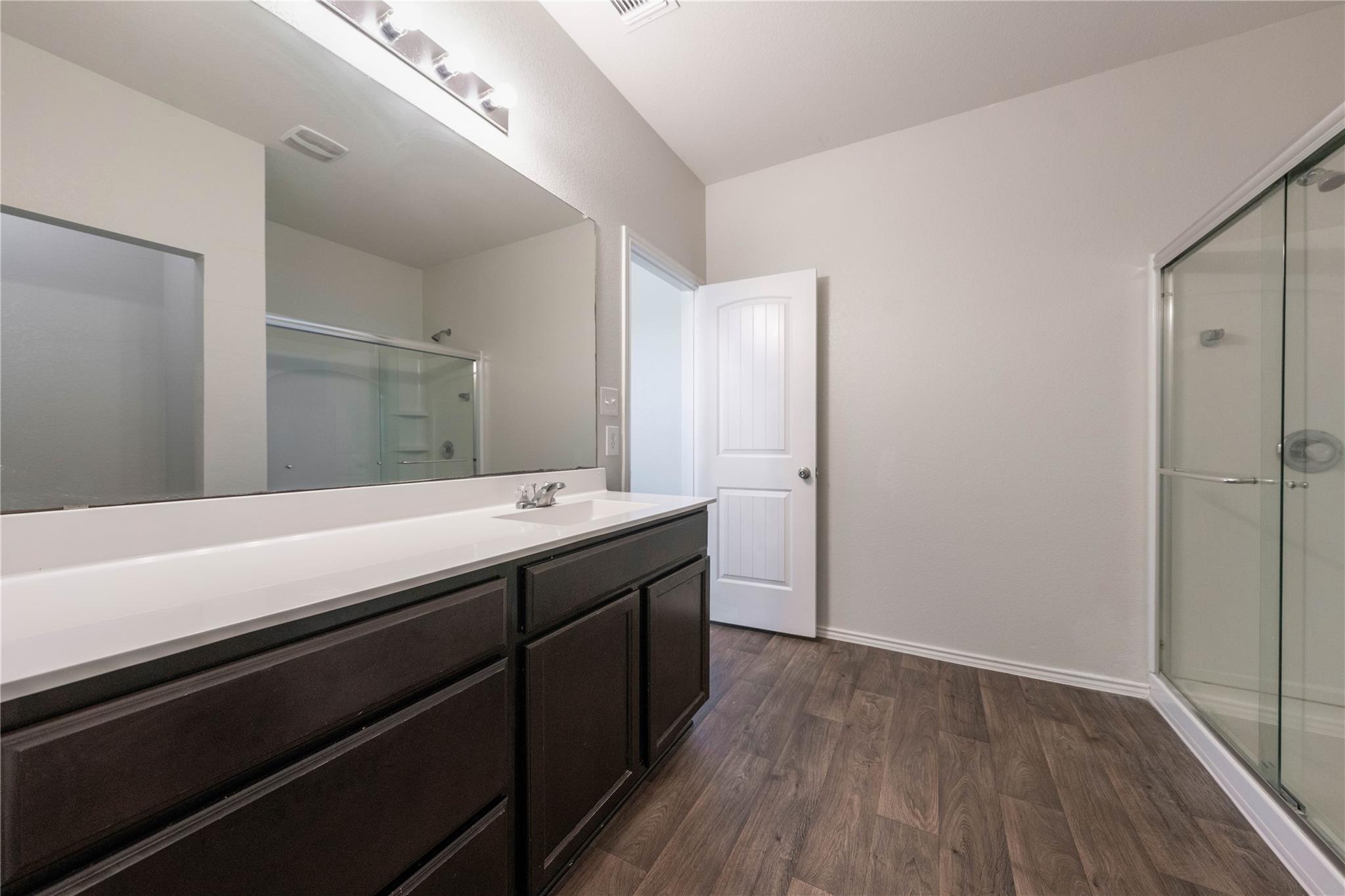 15106 Kent Justin Dr Property Photo 24