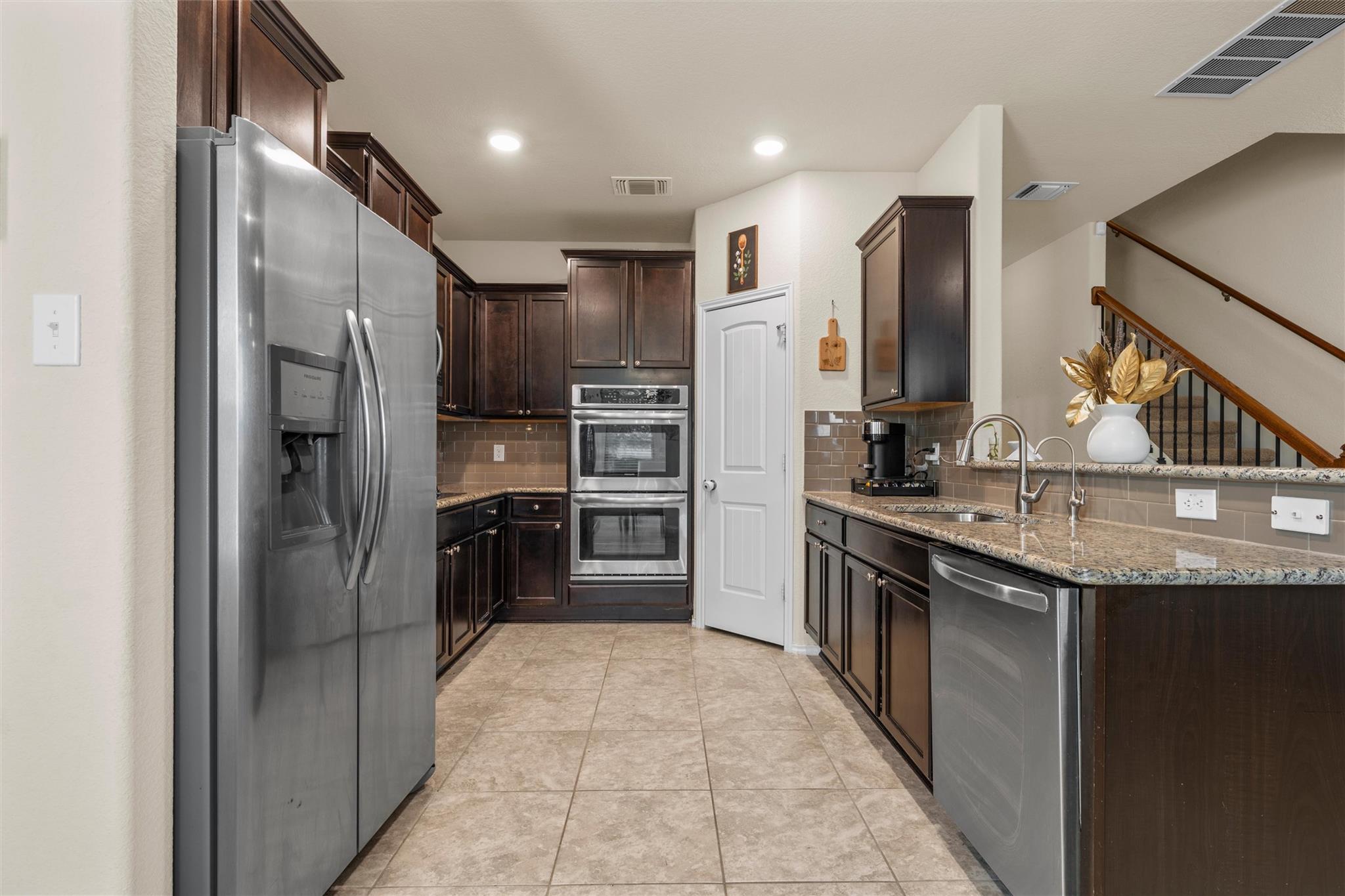 5333 Cicero Dr Property Photo 10