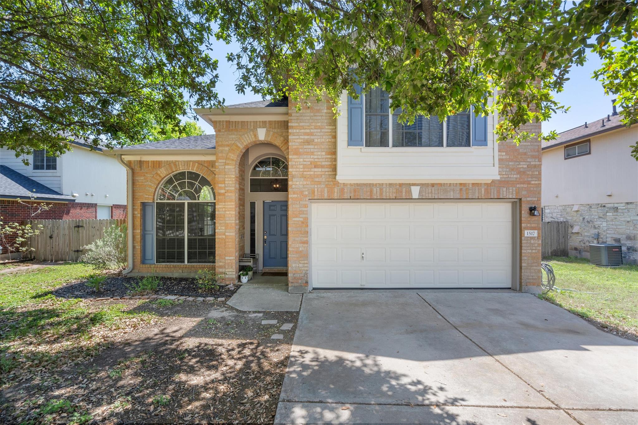 1517 Lobo Mountain Ln Property Photo