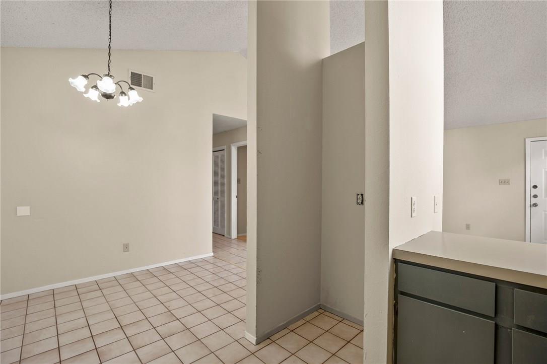 8807 Pineridge Dr #a Property Photo 10