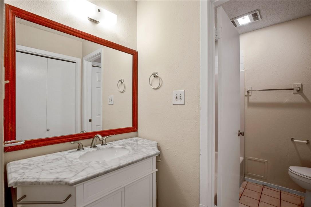 8807 Pineridge Dr #a Property Photo 17