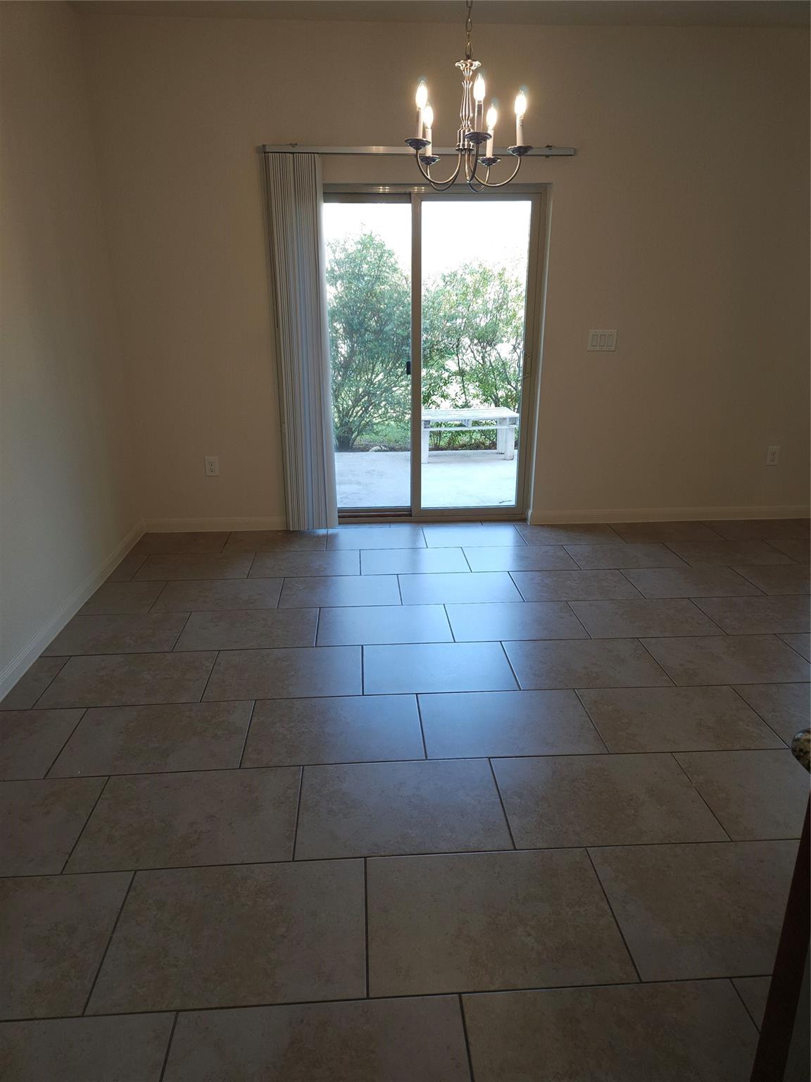 1620 Bryant Dr #2002 Property Photo 5