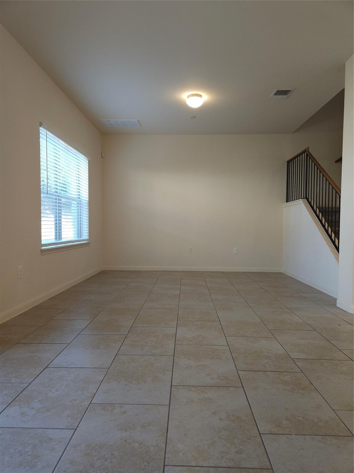 1620 Bryant Dr #2002 Property Photo 6