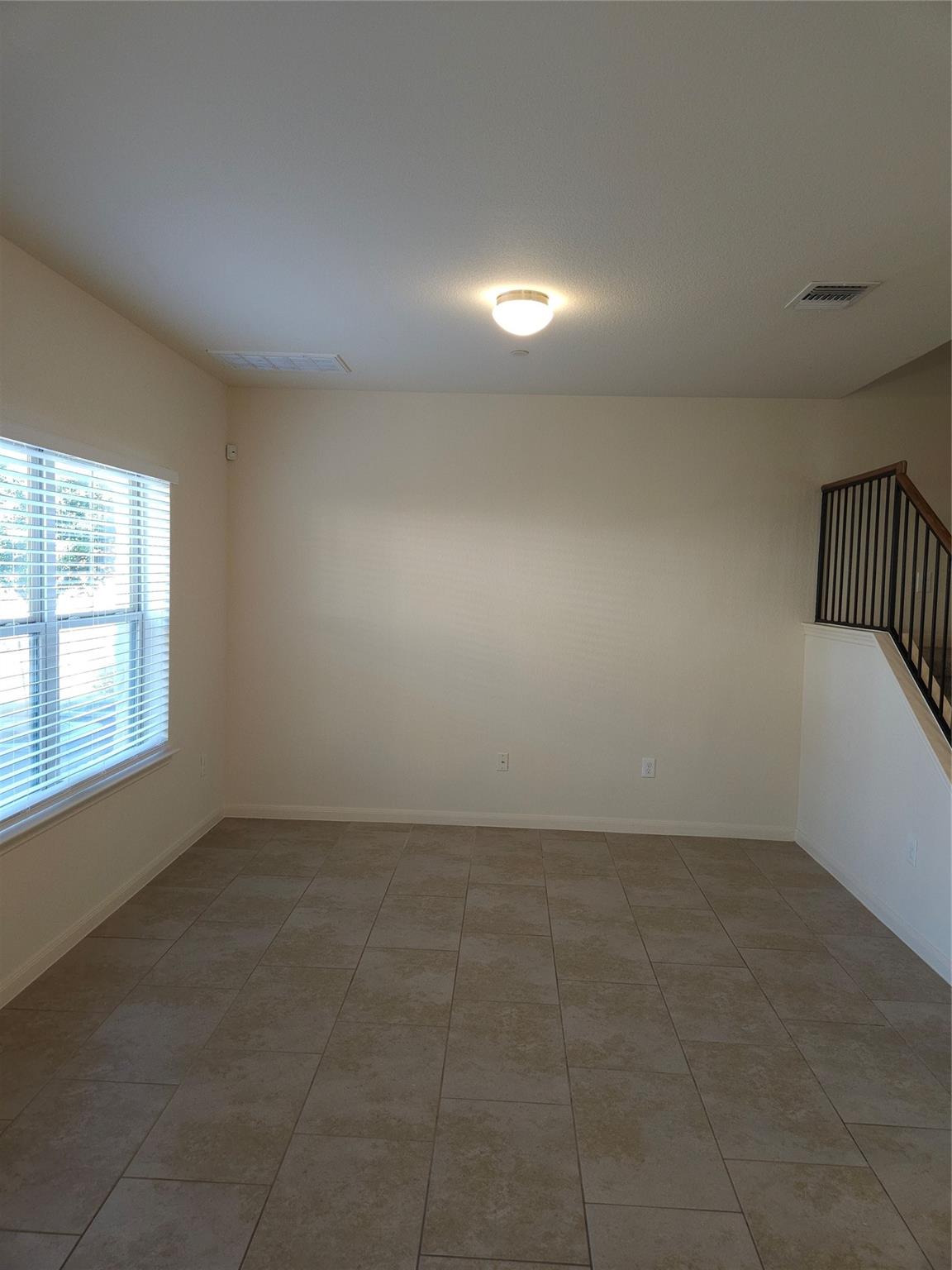 1620 Bryant Dr #2002 Property Photo 7