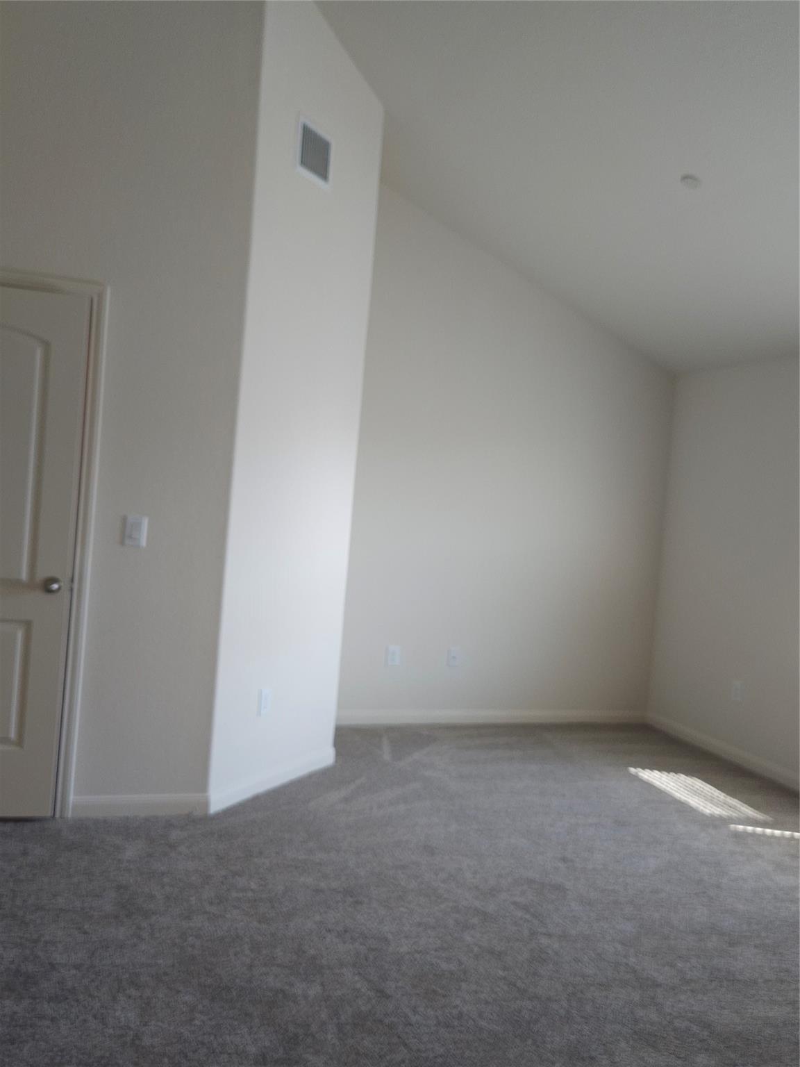 1620 Bryant Dr #2002 Property Photo 15