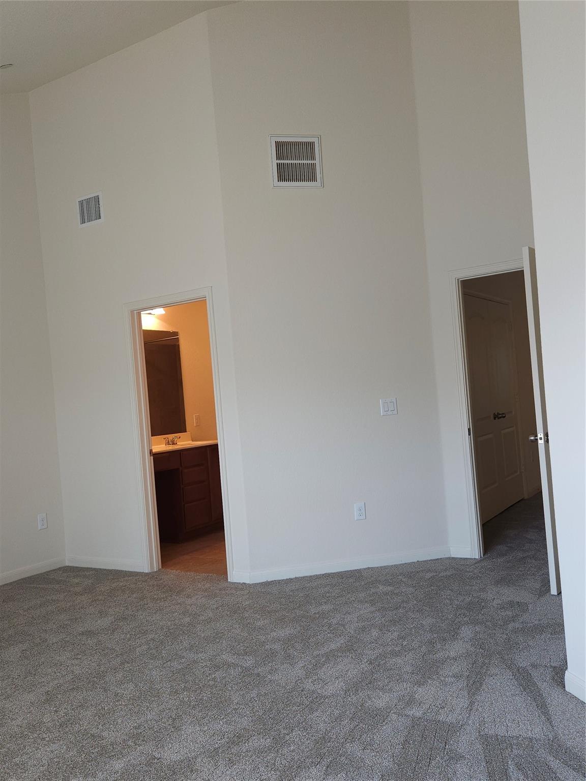 1620 Bryant Dr #2002 Property Photo 16