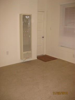 302 E 30th St #b Property Photo 5