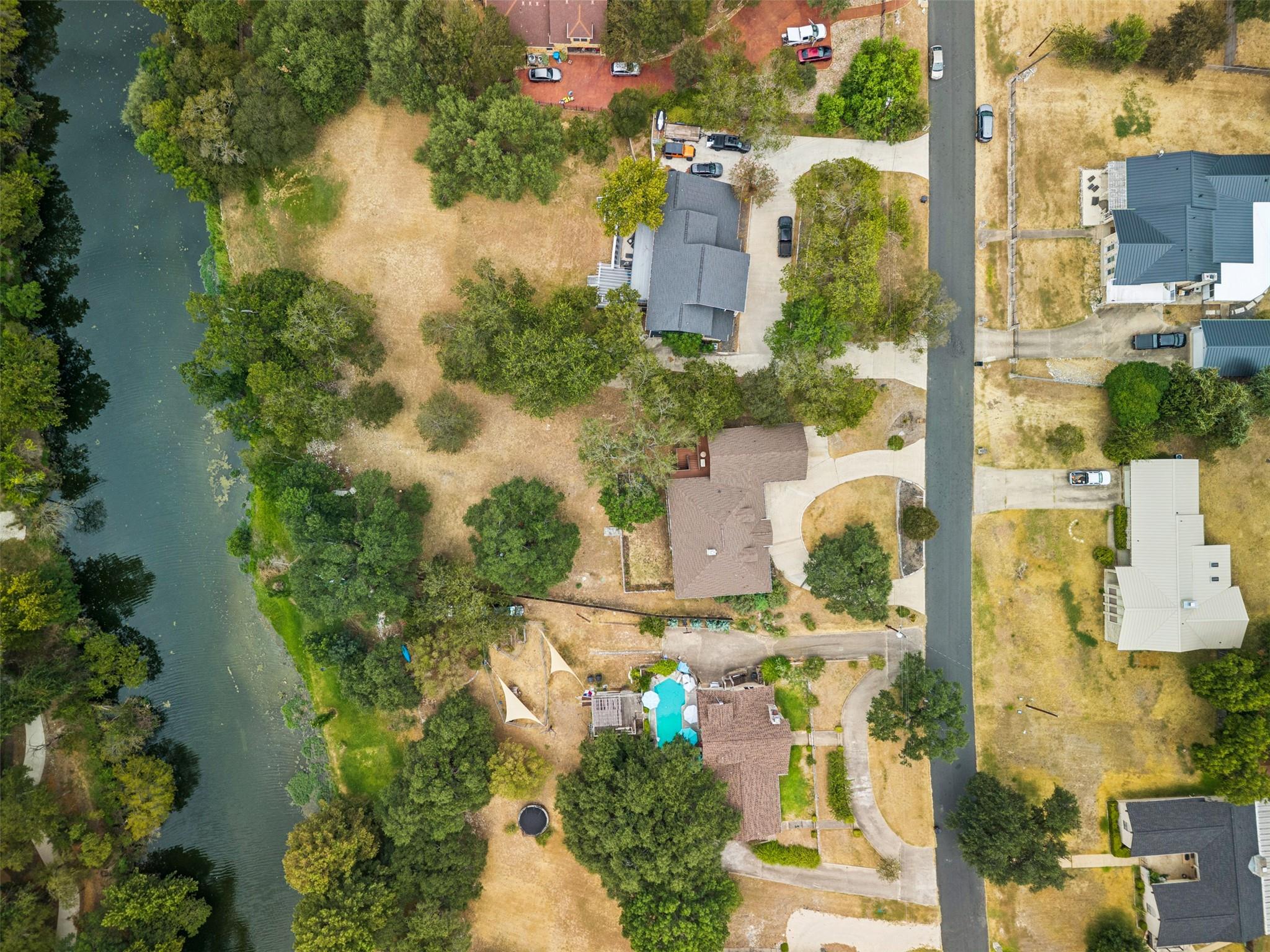 1800 Brushy Bend Dr Property Photo 33