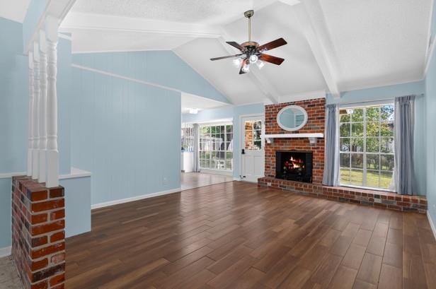 12402 Blue Water Cir Property Photo 3