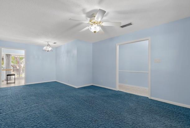 12402 Blue Water Cir Property Photo 6