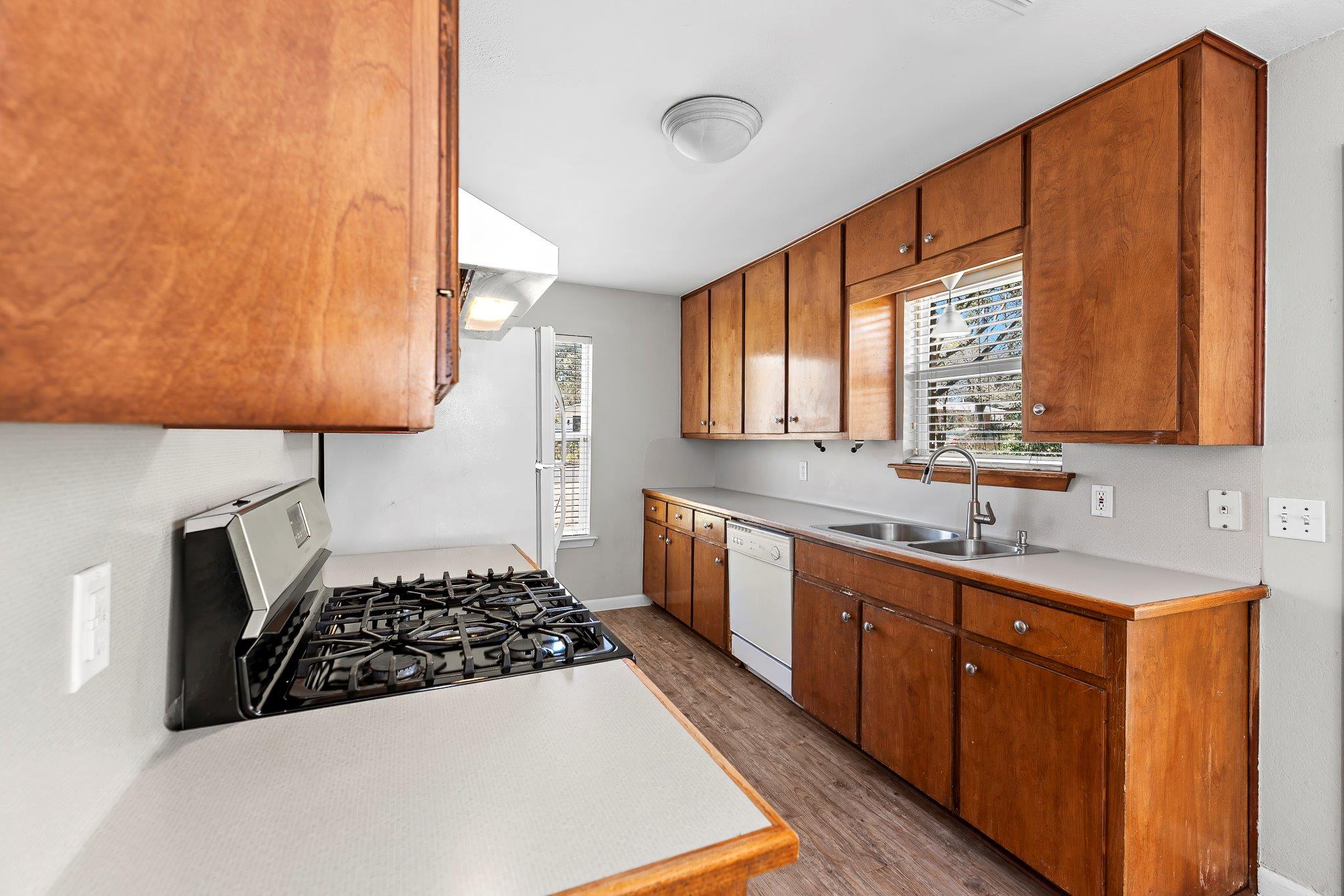 4804 Philco Dr Property Photo 17