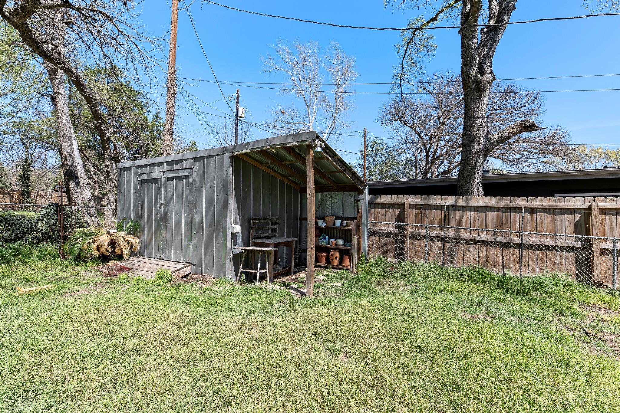 4804 Philco Dr Property Photo 34