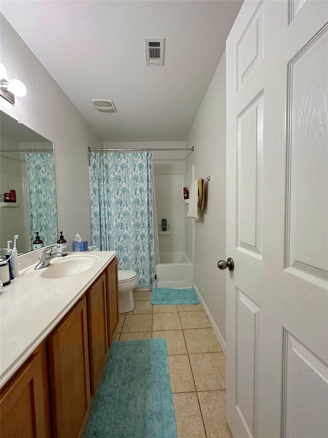 9600 Castle Pines Dr Property Photo 2